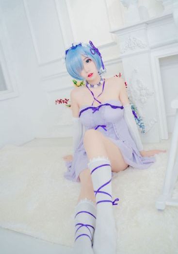 操小姐的逼_4K在线视频播放