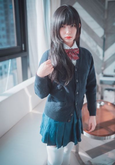 美味的空姐_1080高清完整版播放