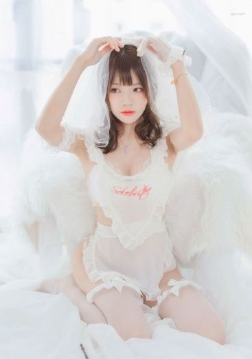 年轻的少妇韩伦影院_2022在线观看